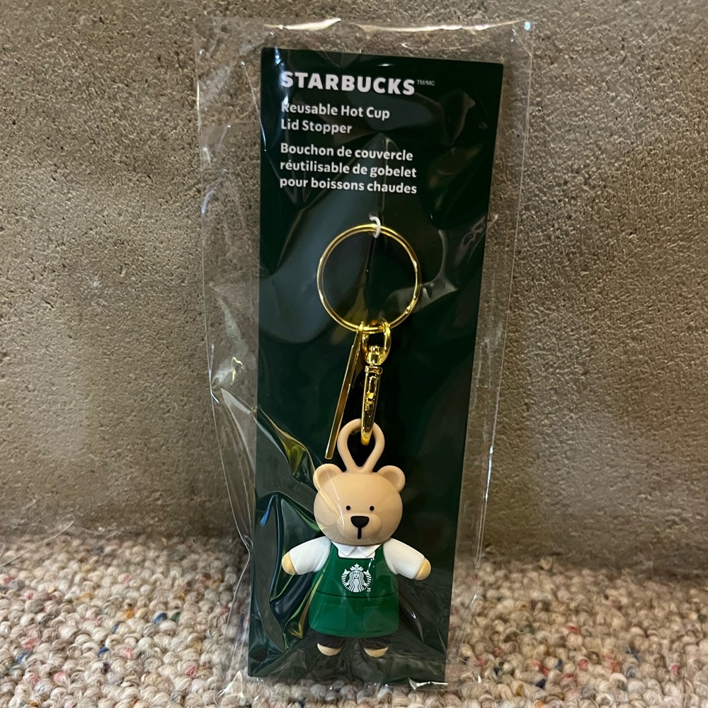 🆕 Starbucks Bearista 2025 Reusable Hot Cup Lid Stopper Key Chain - Picture 2 of 8